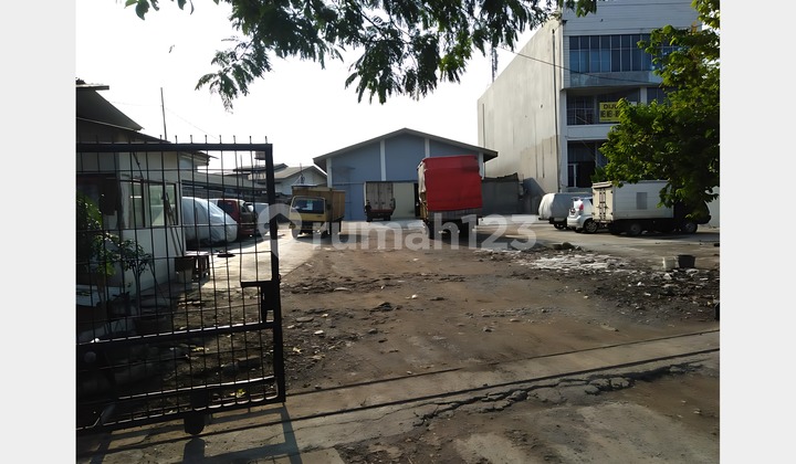 Ready-to-Use Warehouse in Pulo Gadung Industrial Area at Low NJOP Price