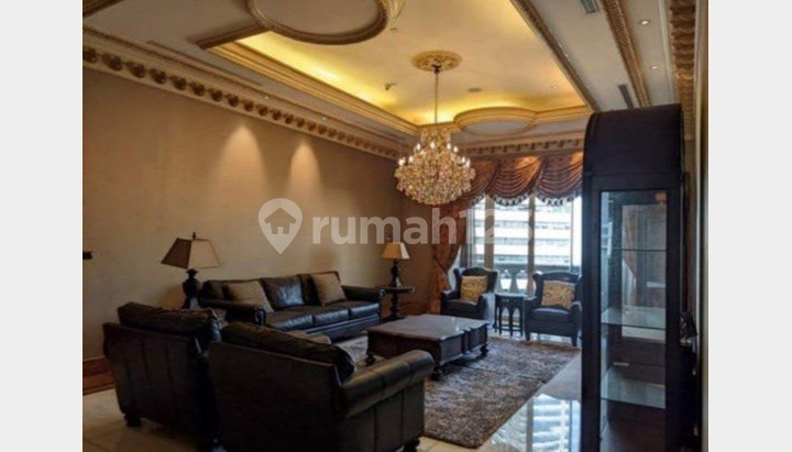 Luxury Da Vin Ci Apartment 4 BR Furnished Strategically Located in Sudirman 2