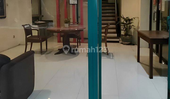 Kantor 5 Lantai 1000 M² Dengan Lift + Basemen Dekat Pejaten Mall 2