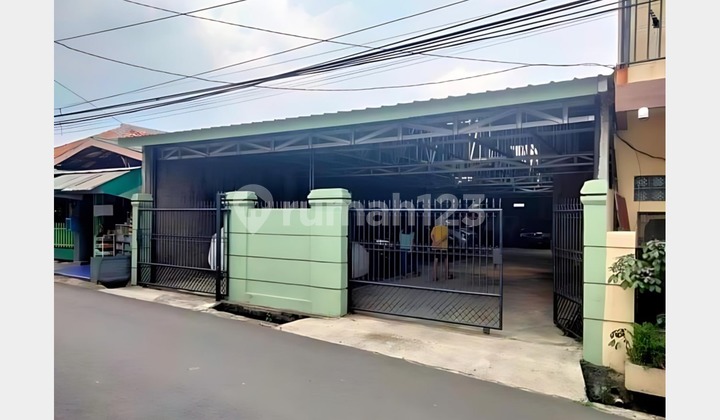 Rented Car Parking Business Space in Kramat Jati, Suitable for Investment Rented Car Parking Business Space in Kramat Jati, Suitable for Investment