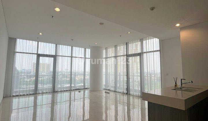 Apartemen Verde Two 187 M² Baru Mewah Semi Furnished Strategis 1