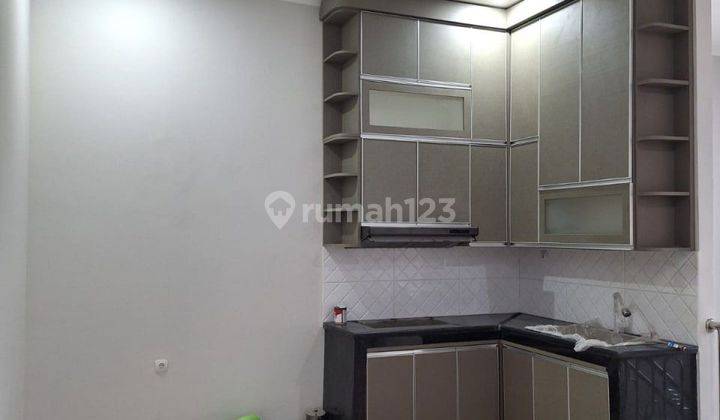 Ruko 75 M² Shm Baru 2 Lantai Siap Pakai Free Ac Dan Kitchen Set 2