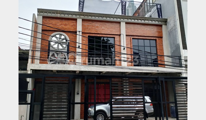 New Industrial House for Rent in Kuningan with Semi-Furnished Rooftop 1