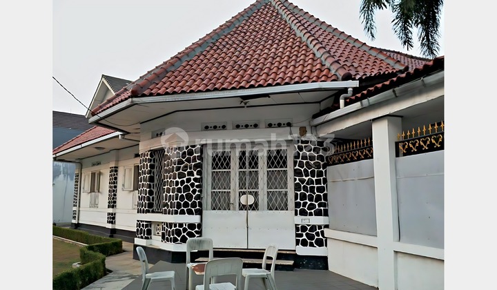 Rumah Tua Original Belanda Luas 646 m2 di Kawasan Premium Menteng Rumah Tua Original Belanda Luas 646 m2 di Kawasan Premium Menteng