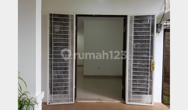 Modern Minimalist House in Andara Cinere Cluster, Good, Green, Ready to Occupy 2