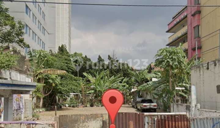 Tanah Luas Dijual di Daerah Cihampelas Bandung