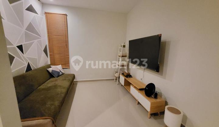 Jual 2 Rumah di Jalan Raya Kolonel Masturi Bandung Cimahi