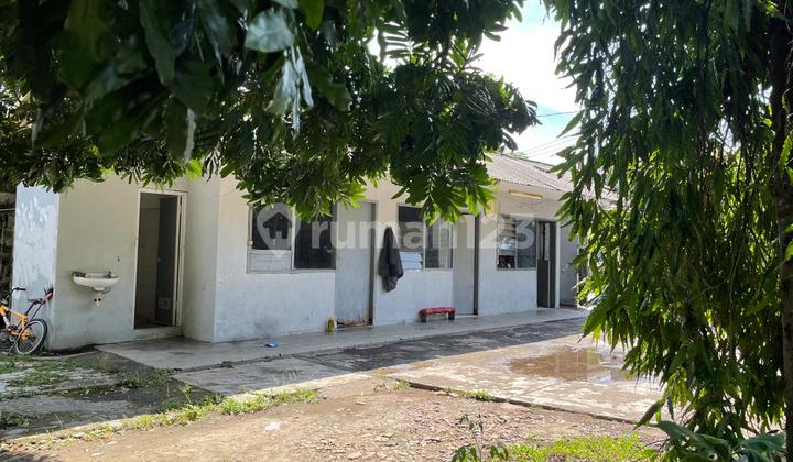 Selling 4 Warehouses With Employee Mess in Laswi Ciparay Bandung