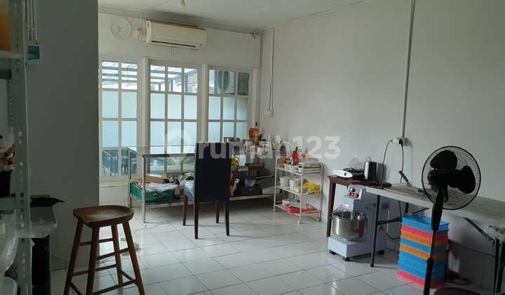 For Sale: House in Cibeureum, Cendrawasih Complex, Bandung 2