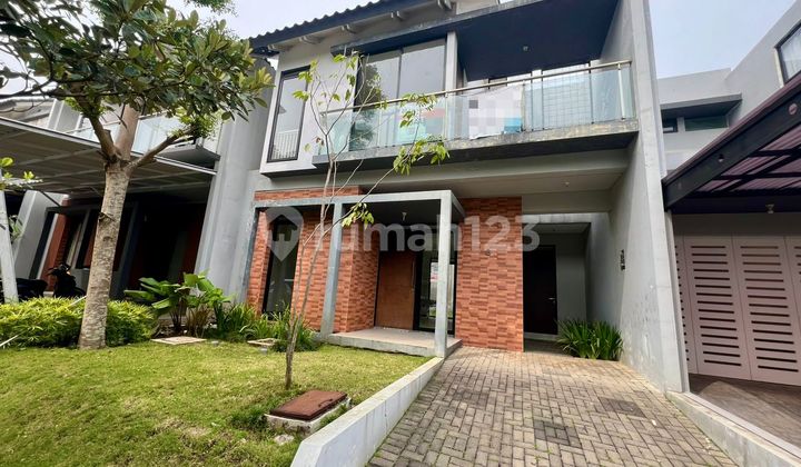 For Sale Comfortable Kbp House Near Ikea in Kamandaka, New City of Parahyangan, Padalarang, Bandung