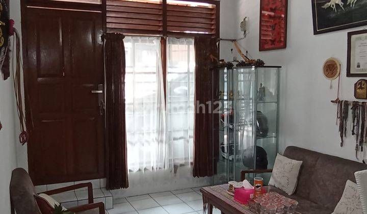 Rumah Lokasi Strategis di Sarijadi Bandung 2