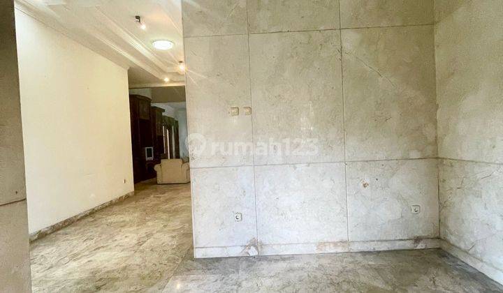 foto lainnya jual rumah nyaman di taman