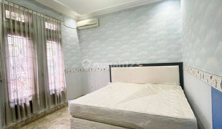 kamar tidur jual rumah nyaman di taman