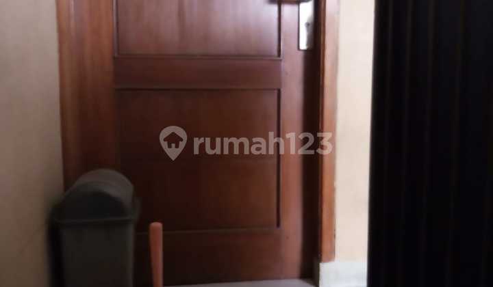 Strategic Shop House for Sale, Busy Location in Majalaya Ciparay 2