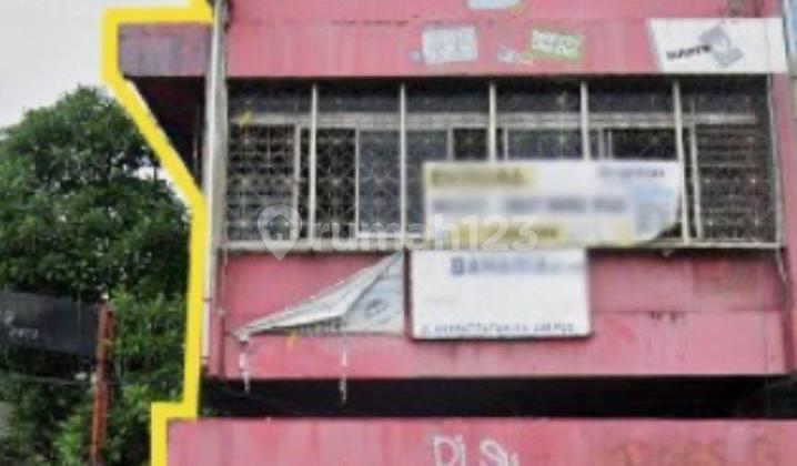 Jual Ruko dengan 10 Kamar Tidur di Kramat Raya Jakarta Jual Ruko dengan 10 Kamar Tidur di Kramat Raya Jakarta