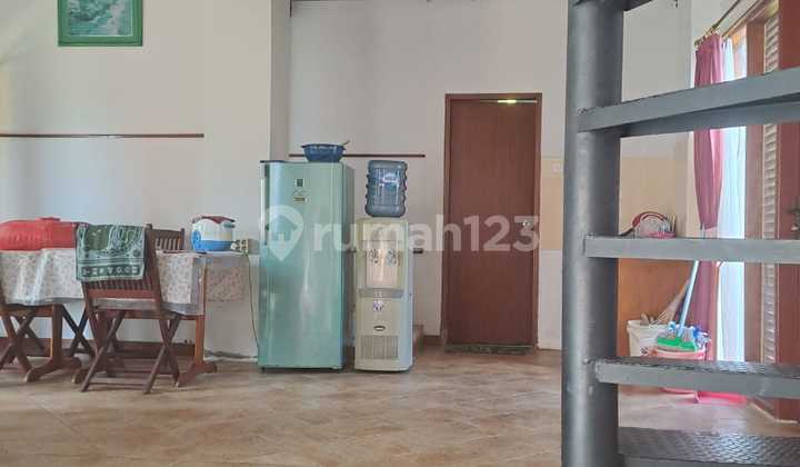 Jual Rumah Villa di Villa Istana Bunga Lembang Bandung