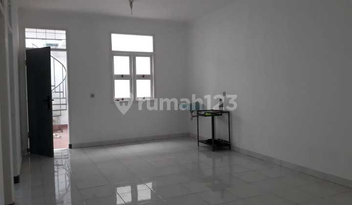 Jual Rumah Nyaman di Kopo Permai Bandung 2