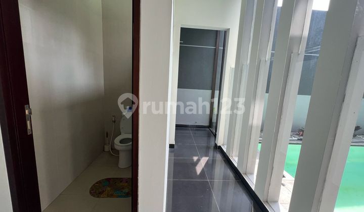 Rent House in KBP with Swimming Pool in Rambutkasih, Kota Baru Parahyangan, Padalarang, Bandung 2