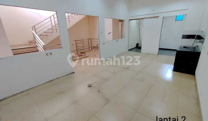 Ruko Bagus Dijual di Mainroad Moch Toha Bandung