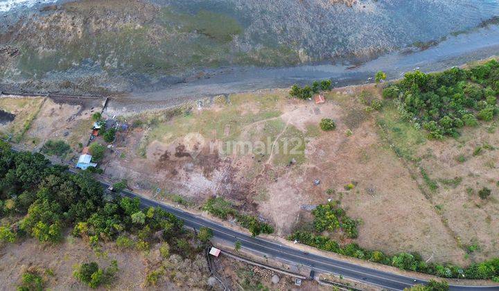 Tanah Pinggir Pantai di Jalan Singaraja Gilimanuk Bali Utara 2