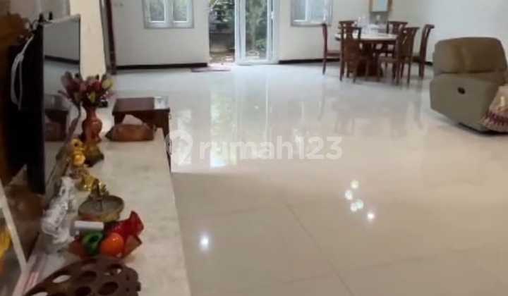 Rumah Nyaman Siap Huni Dijual di Taman Holis Indah Thi Bandung Rumah Nyaman Siap Huni Dijual di Taman Holis Indah Thi Bandung