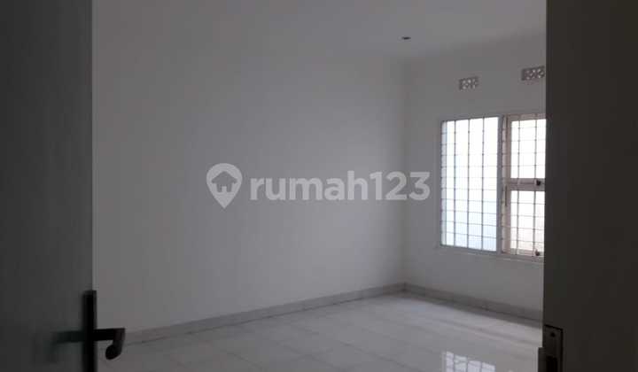 Jual Rumah Nyaman di Kopo Permai Bandung