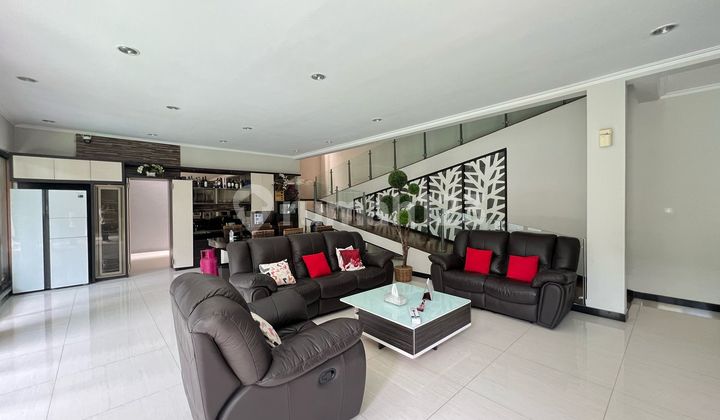 Rent House in KBP with Swimming Pool in Rambutkasih, Kota Baru Parahyangan, Padalarang, Bandung Rent House in KBP with Swimming Pool in Rambutkasih, Kota Baru Parahyangan, Padalarang, Bandung