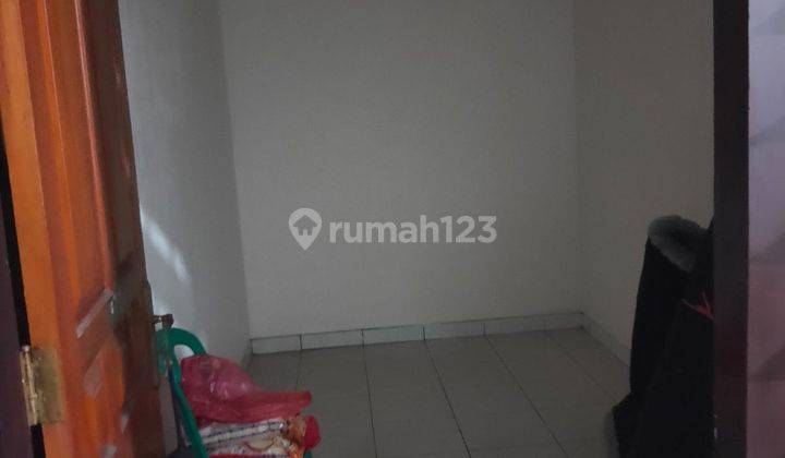 Ruko Rendeng Strategis di Astanaanyar Bandung 2