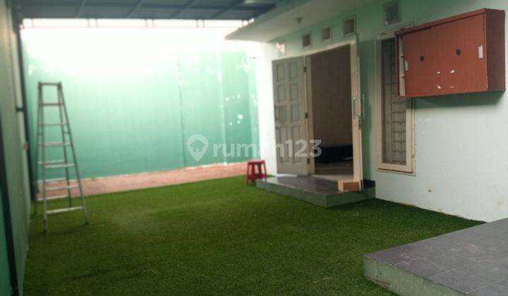 Dijual Rumah Depan Taman Di Jalan Utama Kemang Pratama 3 Bekasi 2