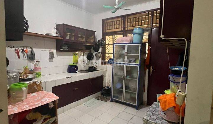 Rumah Dijual di Bintaro Sektor 9 Komplek Kucica 2