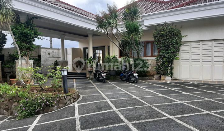 Rumah Modern Luas, Siaphuni Dawung Pudakpayung Semarang 1