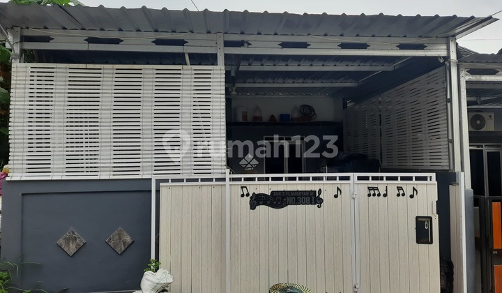 Rumah.siaphuni.flamboyan Ketileng.dekat Rsud