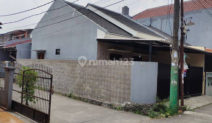 Rumah di Medang Lestari Gading Serpong Tangerang 2