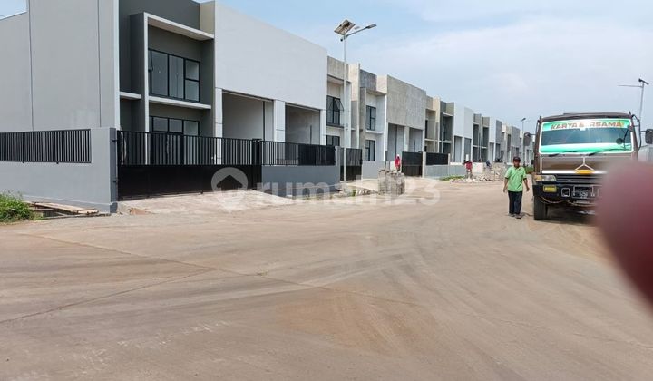 Commercial Area Warehouse in Legok Tangerang Commercial Area Warehouse in Legok Tangerang