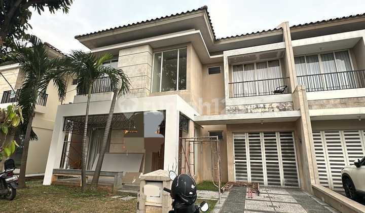 Disewakan Rumah Ada Ac dan Kitchen Set di Cluster Aruna Alam Sutera (Min 2Th)