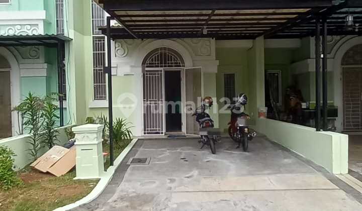 For Rent: 2-Story House in British Gading Serpong Cluster, Opposite Stella Maris School.
