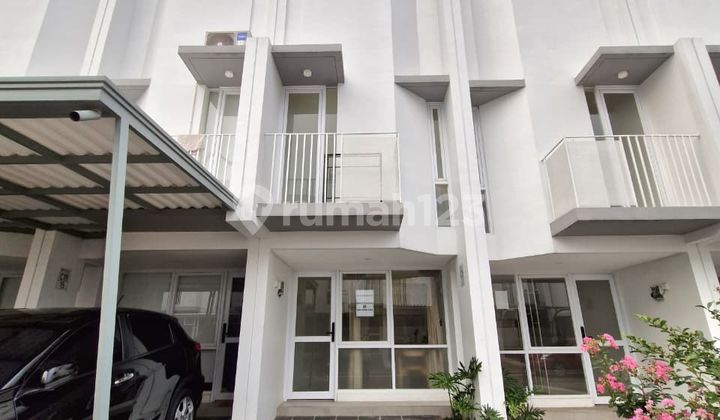 Disewakan Cakep Banget Rumah 2 Lantai di BSD City Cluster Myza