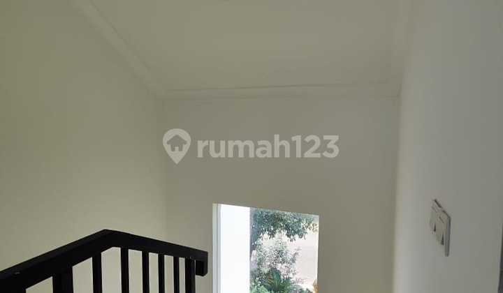 Dijual Rumah 2LT Cantik SHM Di The Avani BSD City Tangerang 2