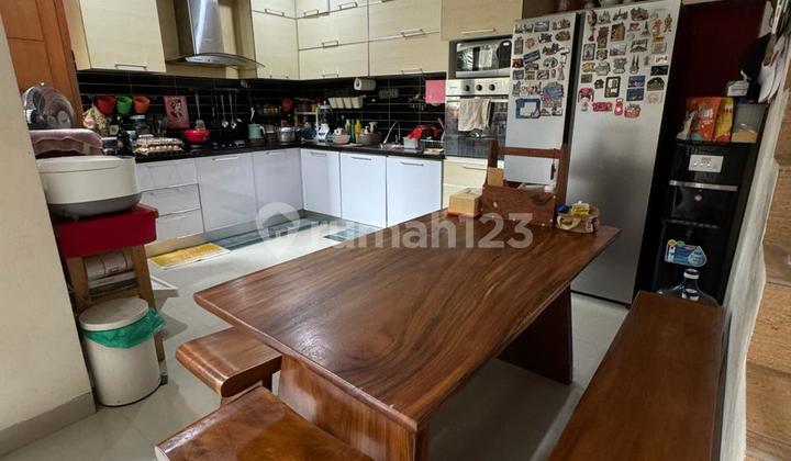 Disewakan Rumah Semi Furnished Di Sektor 9 BIntaro Disewakan Rumah Semi Furnished Di Sektor 9 BIntaro