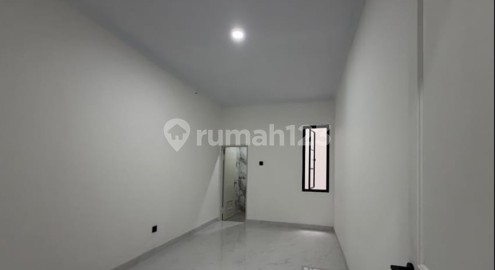 For Sale 2-Story Move-In Ready House in Delatinos Cluster Santiago 2