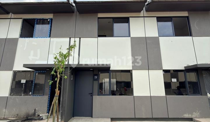 Dijual Rumah 2 Lantai Siap Huni di Park Serpong BSD