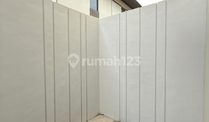 Dijual Rumah 2 Lantai Siap Huni di Park Serpong Bsd 2