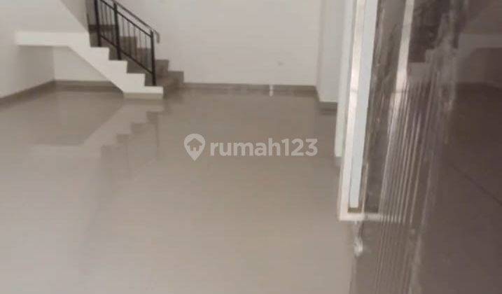 Rumah 2 Lantai Baru Unfurnished di Cluster Baltimore Pik 2, Jakarta Utara 2