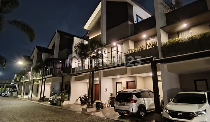 Rumah Siap Huni 3 Lantai Bintaro Free Biaya2 Legalitas & DP 0