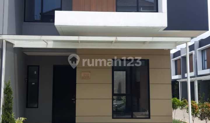 Rumah Hook di Pusat Bintaro Akses Cepat ke Pintu Tol dan Stasiun 2