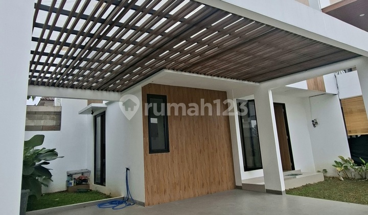 Rumah Hook Area Bintaro Dekat Tol & Stasiun Free Biaya2 Legalitas