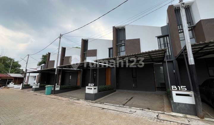 Hidden Gem Di Pamulang! Rumah Siap Huni Dekat Unpam, Akses Mudah! Hidden Gem Di Pamulang! Rumah Siap Huni Dekat Unpam, Akses Mudah!