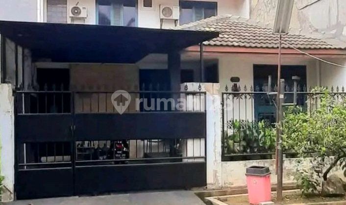 Rumah Hook di Palem Bintaro Akses Mudah ke Tol dan Stasiun KRL