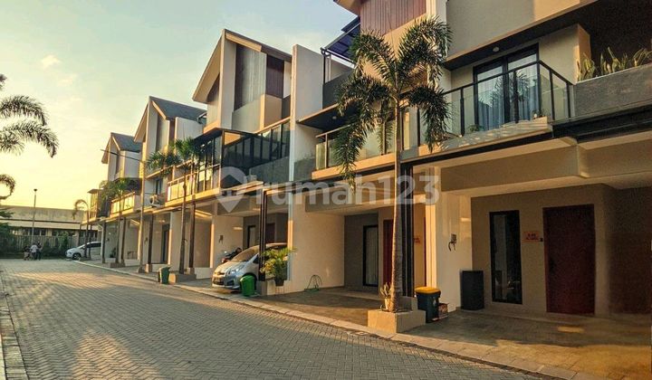 Townhouse Exclusive di Bintaro Siap Huni Dekat ke Tol & Stasiun 2