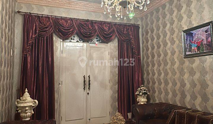 Dijual Cepat Rumah Dekat Manhattan 2